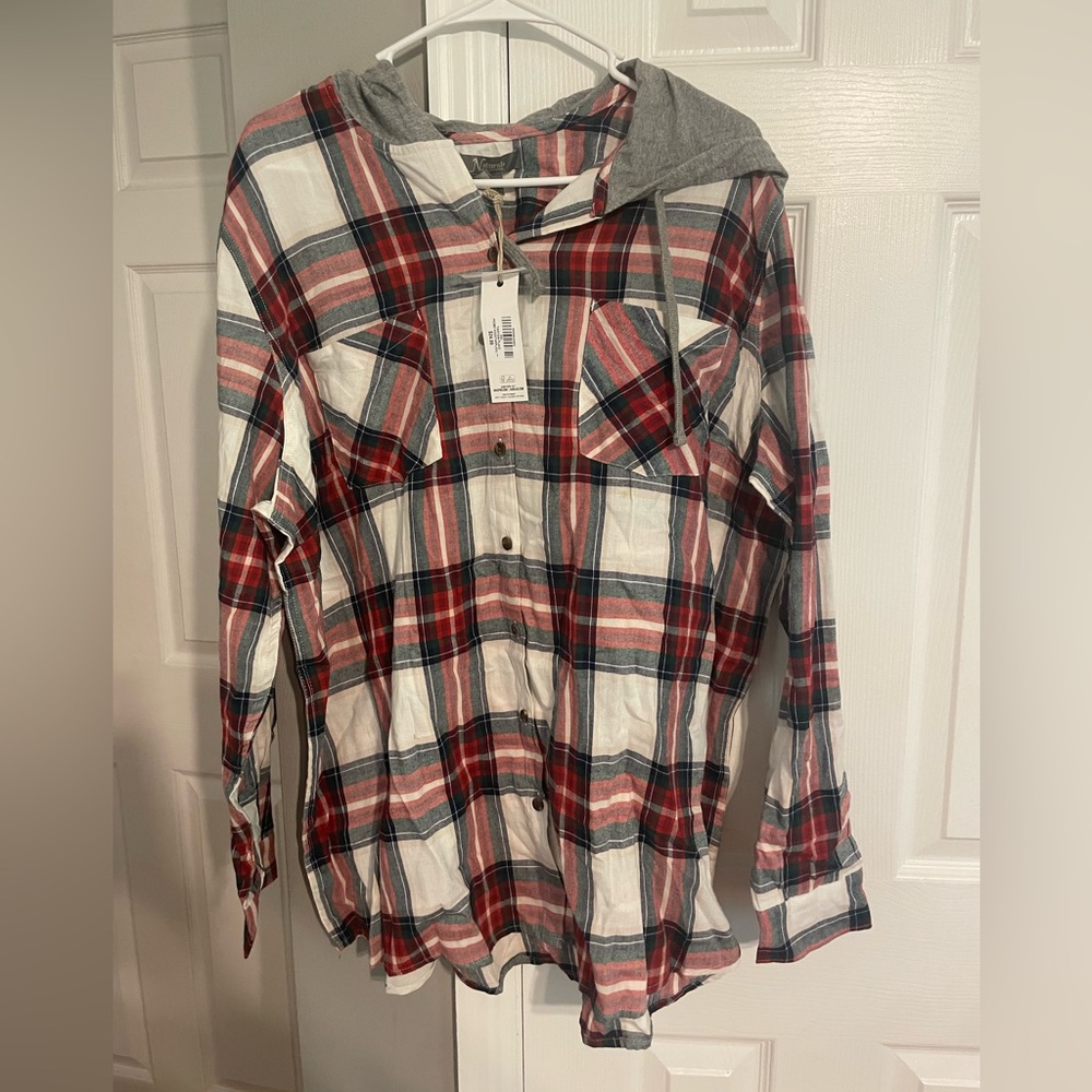 BRAND NEW WITH TAGS! Hooded flannel